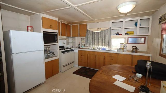 16064 31st, Clearlake, CA 95422