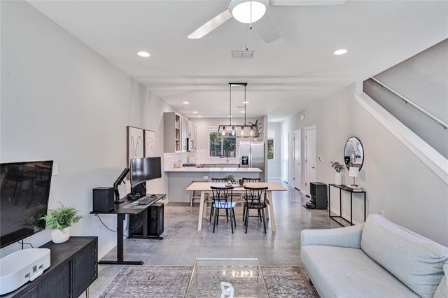 801 N Bluff DR 50, Austin, TX 78745