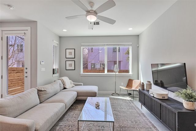 801 N Bluff DR 50, Austin, TX 78745