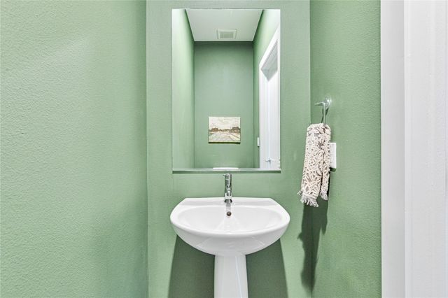 801 N Bluff DR 50, Austin, TX 78745