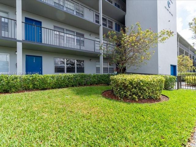 301 SW 135th Avenue 108C, Pembroke Pines, FL 33027