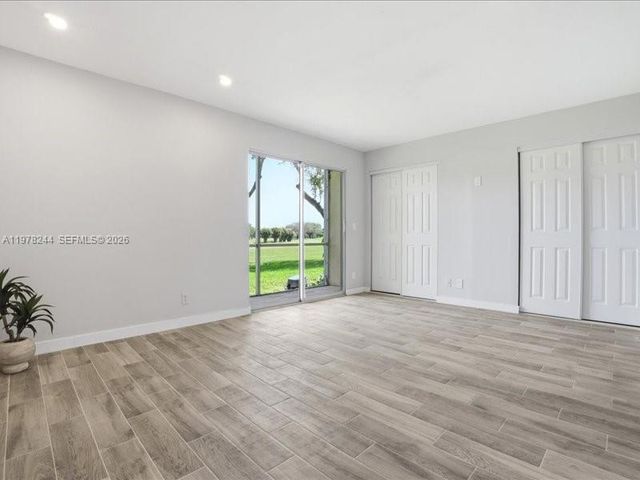 301 SW 135th Avenue 108C, Pembroke Pines, FL 33027