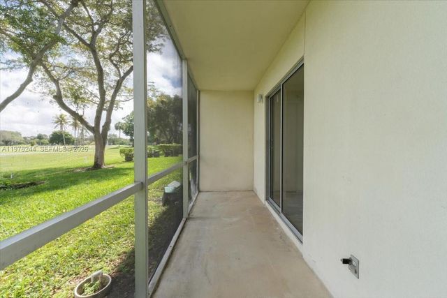 301 SW 135th Avenue 108C, Pembroke Pines, FL 33027