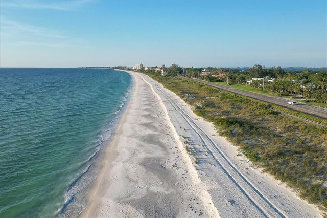 825 BAYPORT WAY 825, Longboat Key, FL 34228