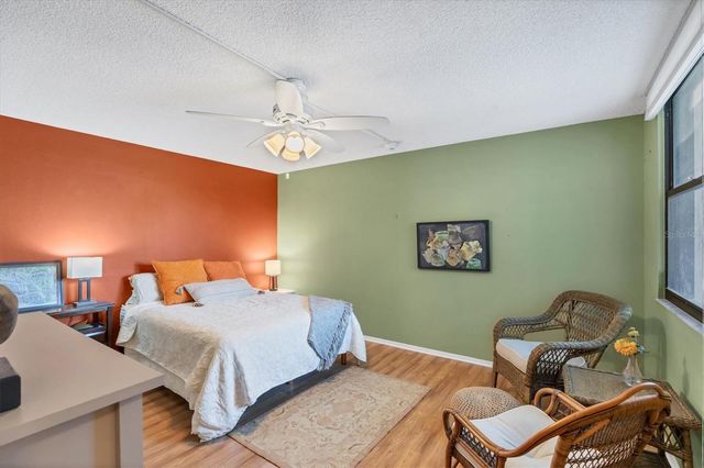 825 BAYPORT WAY 825, Longboat Key, FL 34228