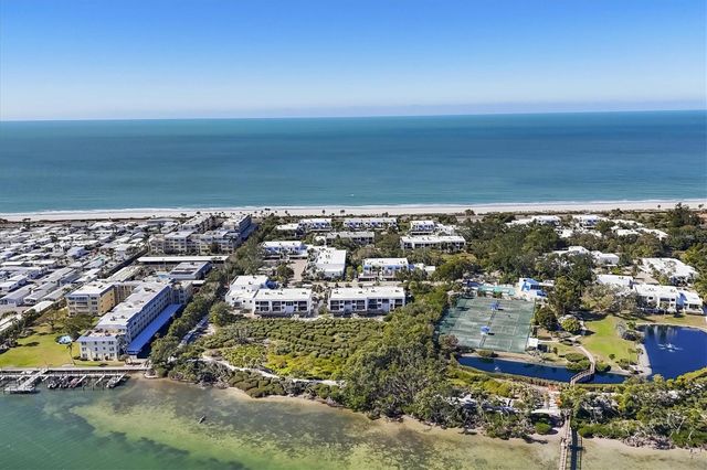 825 BAYPORT WAY 825, Longboat Key, FL 34228