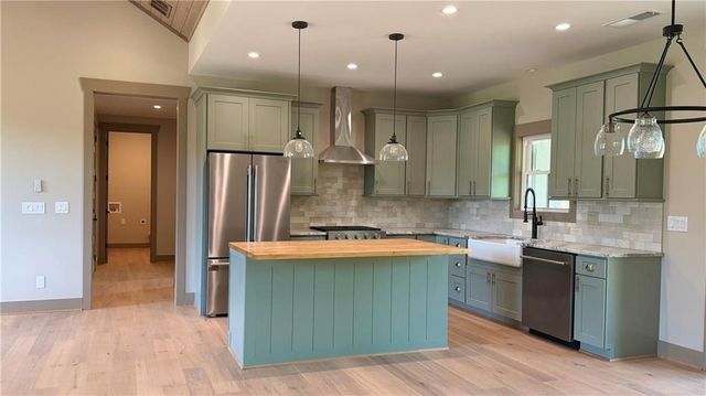 100 Redridge Road, Morganton, GA 30560