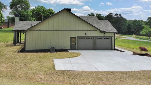 100 Redridge Road, Morganton, GA 30560