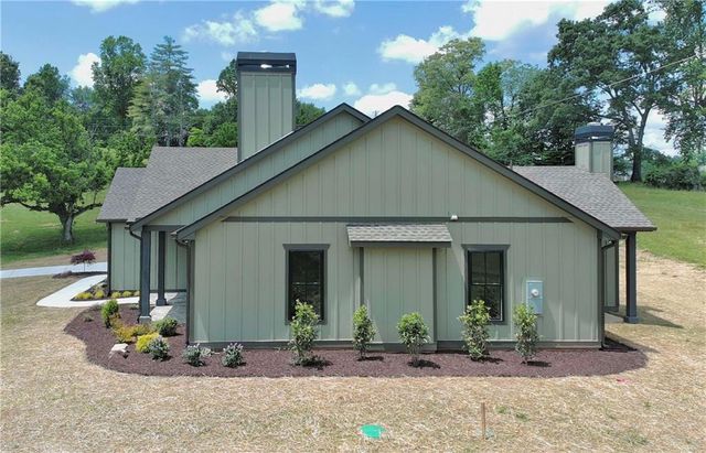 100 Redridge Road, Morganton, GA 30560
