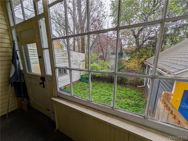 84 West Oakwood Place S, Buffalo, NY 14214
