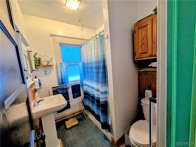 84 West Oakwood Place S, Buffalo, NY 14214