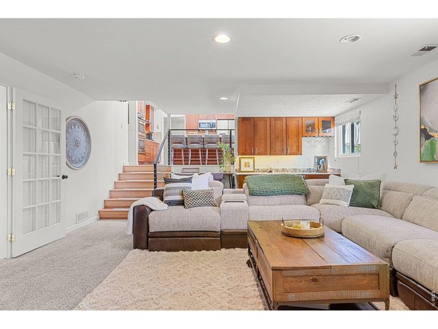 6976 Green Willow Ct, Boulder, CO 80301