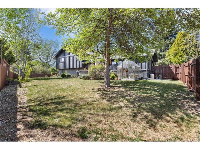 6976 Green Willow Ct, Boulder, CO 80301