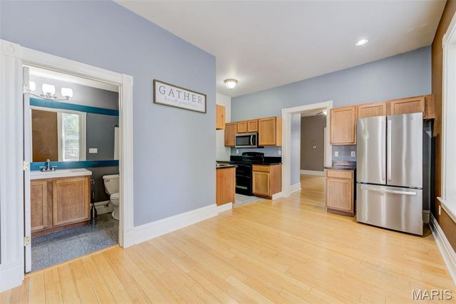 3435 Indiana Avenue, St Louis, MO 63118