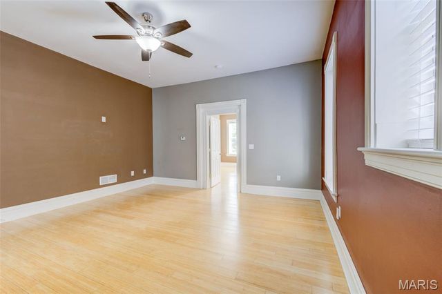3435 Indiana Avenue, St Louis, MO 63118