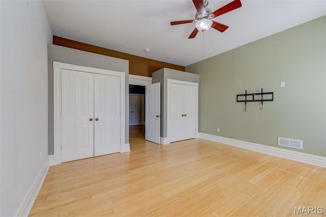 3435 Indiana Avenue, St Louis, MO 63118