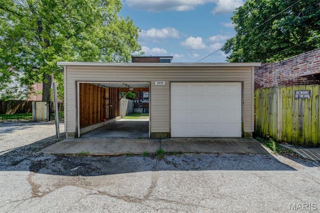 3435 Indiana Avenue, St Louis, MO 63118