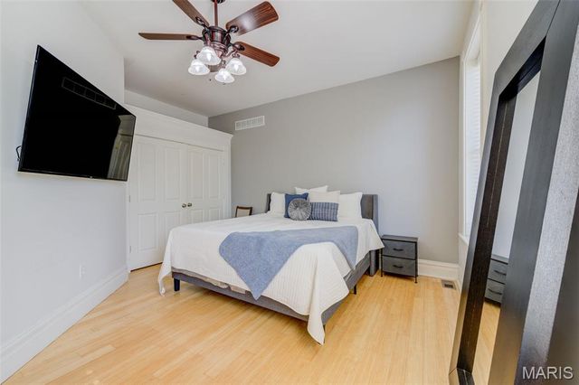 3435 Indiana Avenue, St Louis, MO 63118