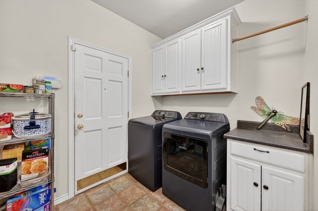 4851 Stout Road, Midlothian, TX 76065
