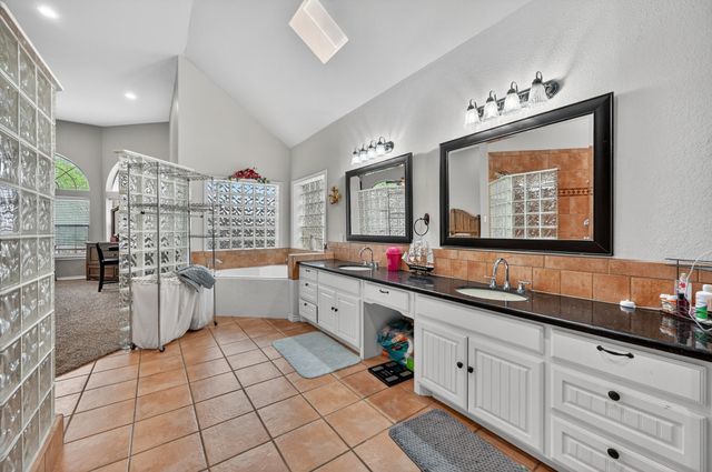 4851 Stout Road, Midlothian, TX 76065