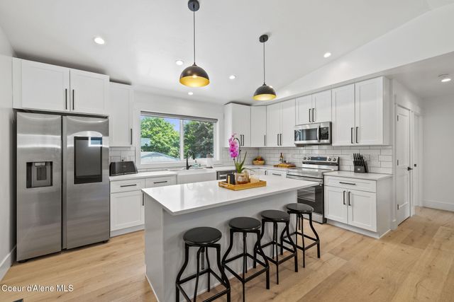 1205 E Adeline AVE, Coeur D'alene, ID 83814