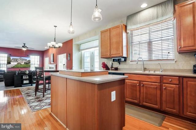 12901 NITTANY LION CIR, Hagerstown, MD 21740