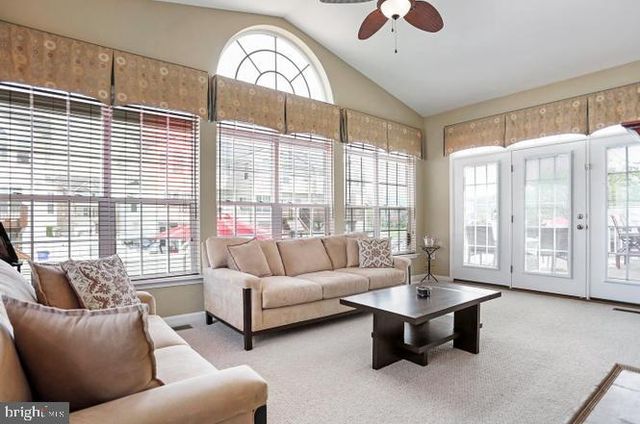 12901 NITTANY LION CIR, Hagerstown, MD 21740