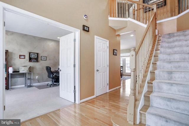 12901 NITTANY LION CIR, Hagerstown, MD 21740