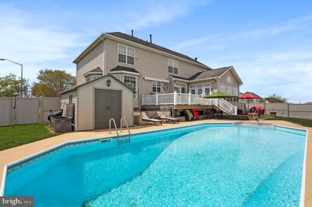 12901 NITTANY LION CIR, Hagerstown, MD 21740