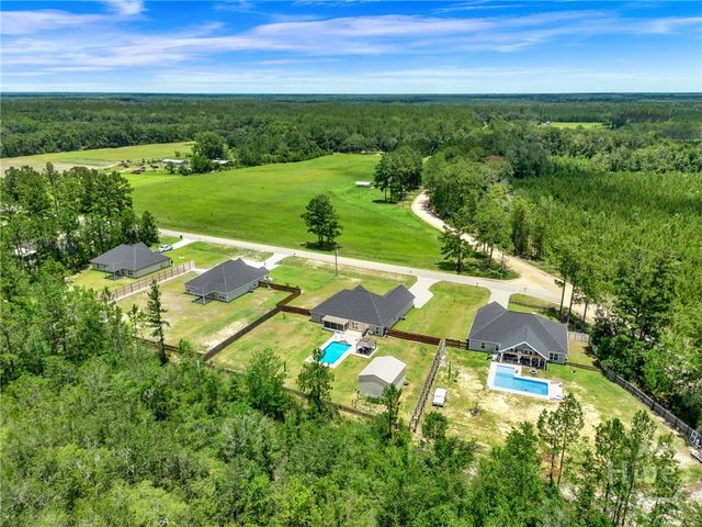 2926 Buster Phillips Road SE, Ludowici, GA 31316