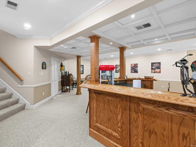 414 Brook Meadow Circle, Evansville, IN 47711