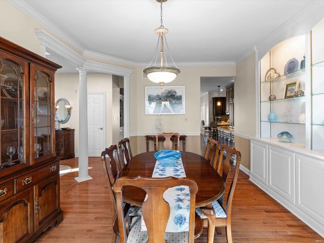 414 Brook Meadow Circle, Evansville, IN 47711