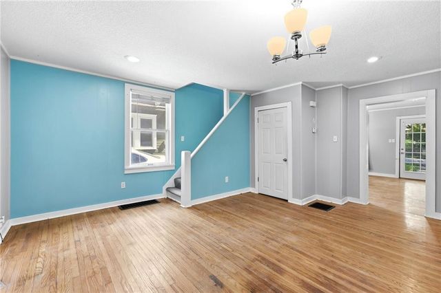 4434 Cambridge Street, Kansas City, KS 66103