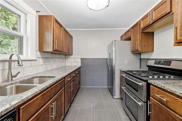 4434 Cambridge Street, Kansas City, KS 66103