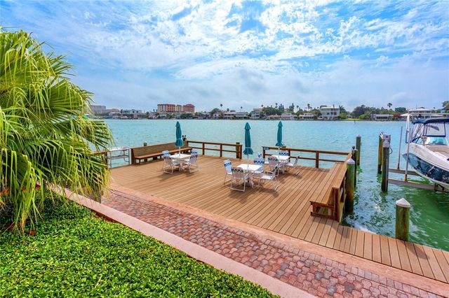 736 ISLAND WAY 201, Clearwater Beach, FL 33767