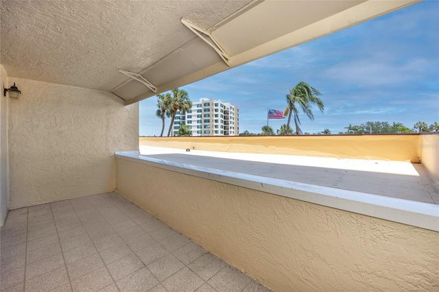 736 ISLAND WAY 201, Clearwater Beach, FL 33767