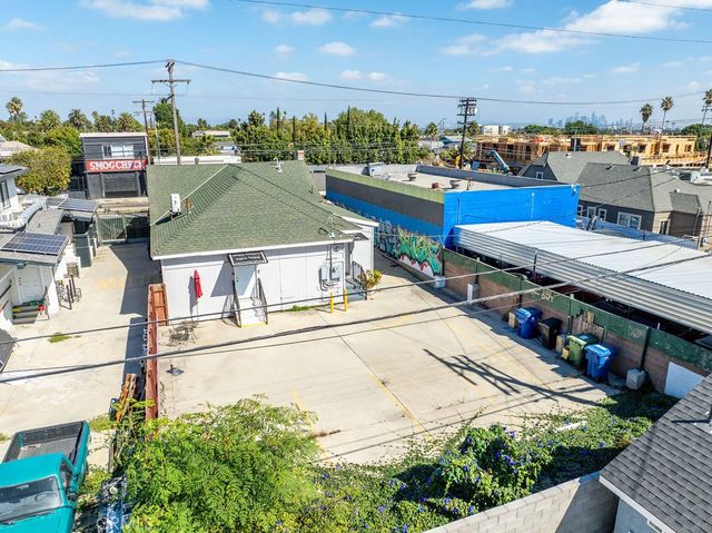 3520 3520 W Slauson, Los Angeles, CA 90043