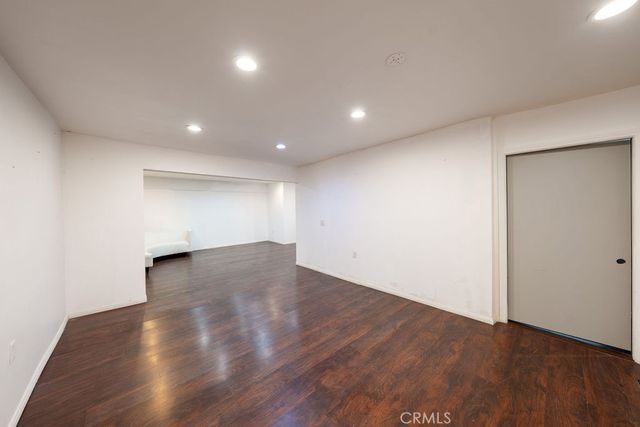 3520 3520 W Slauson, Los Angeles, CA 90043