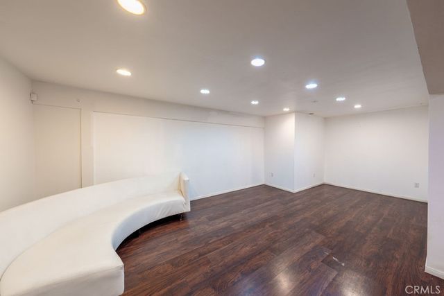 3520 3520 W Slauson, Los Angeles, CA 90043