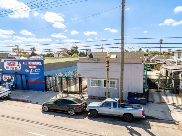 3520 3520 W Slauson, Los Angeles, CA 90043