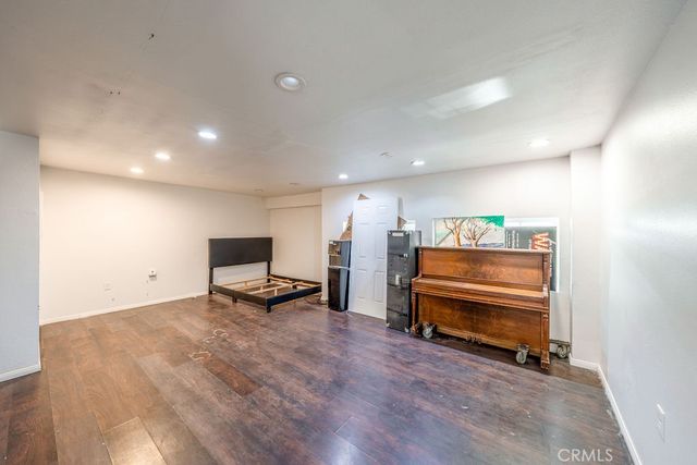 3520 3520 W Slauson, Los Angeles, CA 90043