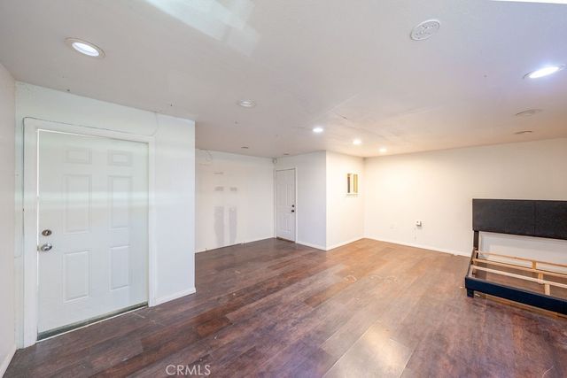 3520 3520 W Slauson, Los Angeles, CA 90043