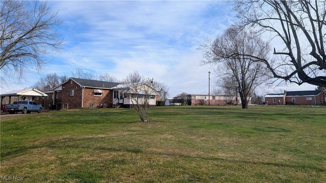 110 Jessica Lane, Follansbee, WV 26037