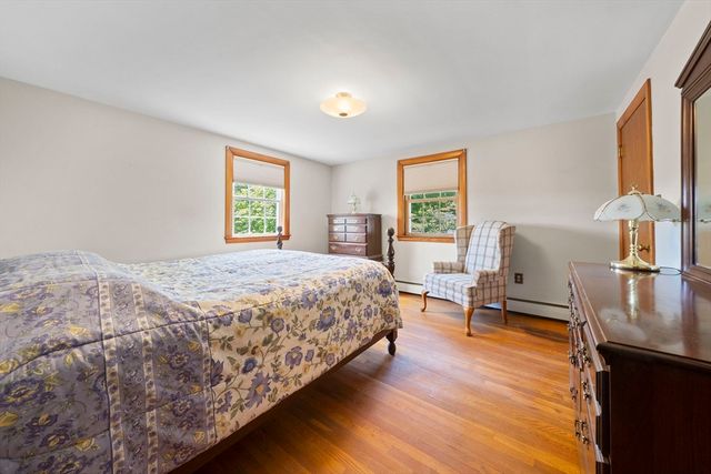 20 Bonney Lane, Dedham, MA 02026