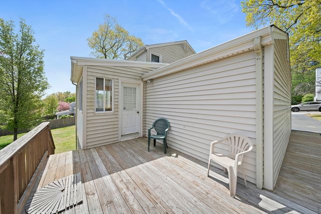 20 Bonney Lane, Dedham, MA 02026