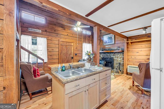 284 & 286 Duncan Bridge Road, Sautee Nacoochee, GA 30571