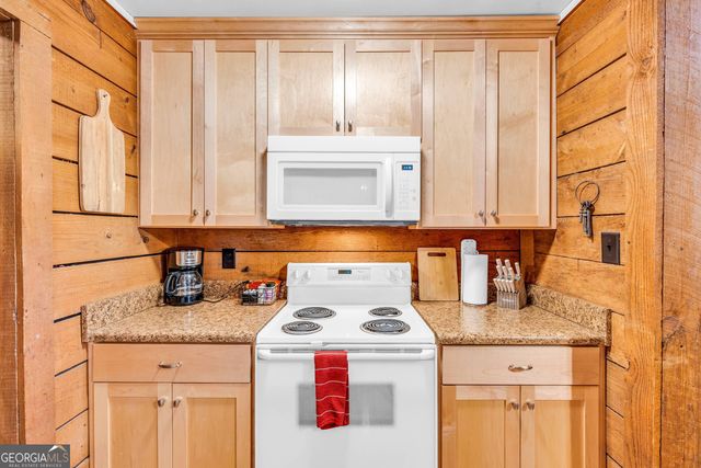 284 & 286 Duncan Bridge Road, Sautee Nacoochee, GA 30571