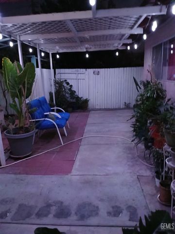 2724 Flower, Lake Isabella, CA 93240