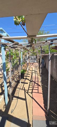 2724 Flower, Lake Isabella, CA 93240