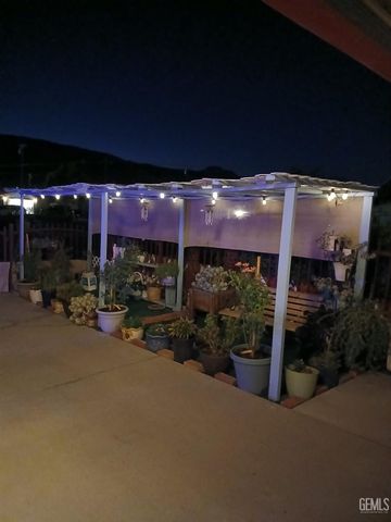 2724 Flower, Lake Isabella, CA 93240